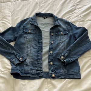 Never really worn , like new!